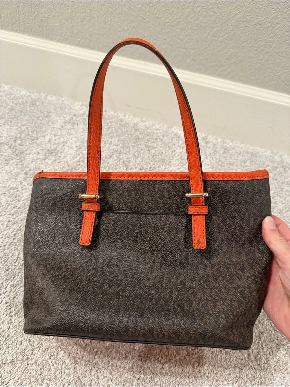 Michael Kors Jet Set Travel purse